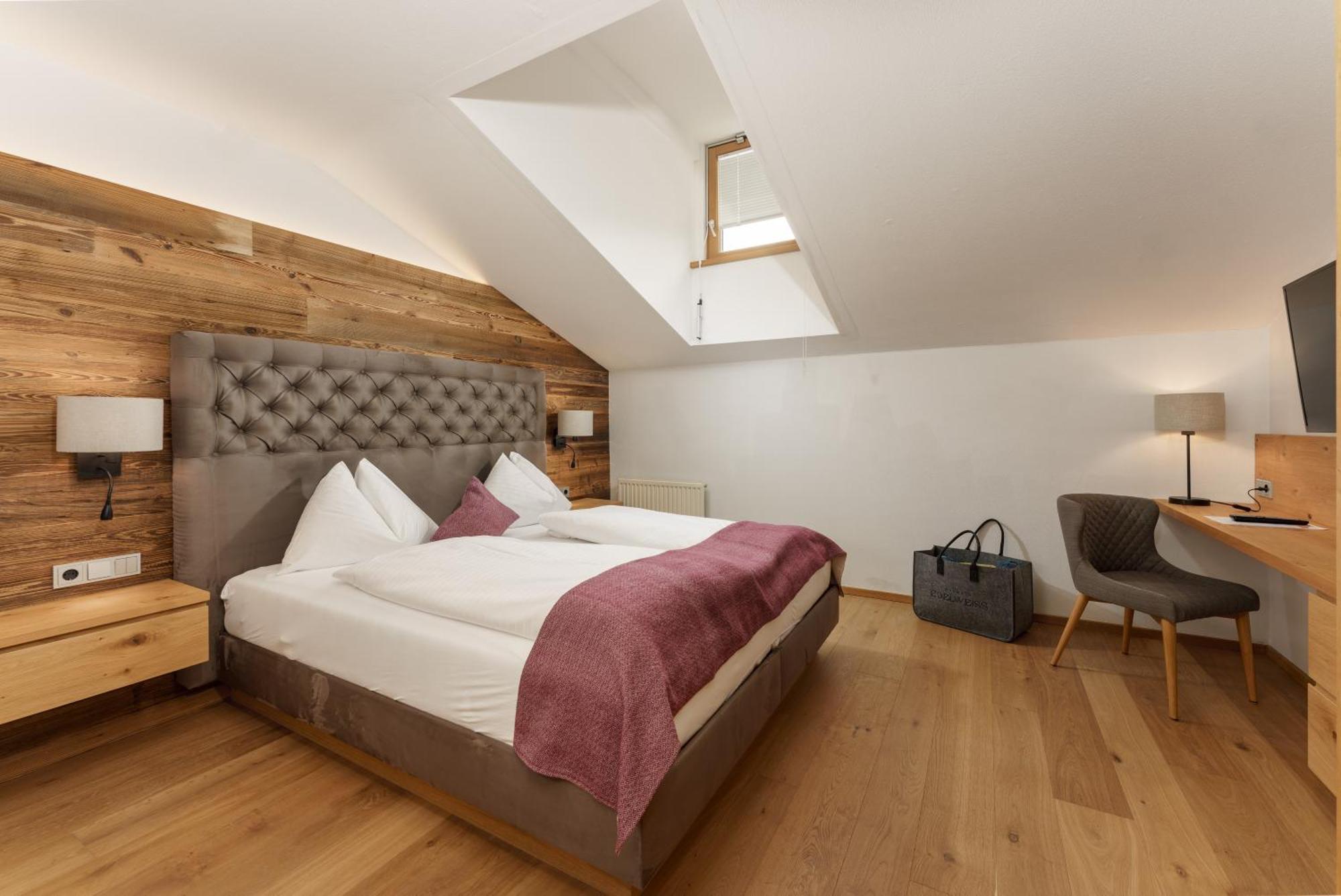 Naturhotel Edelweiss ヴァークライン 部屋 写真